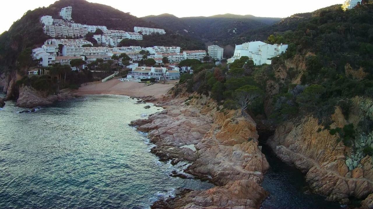 דירות ז'ירונה Cala Salions, Chalana I מראה חיצוני תמונה